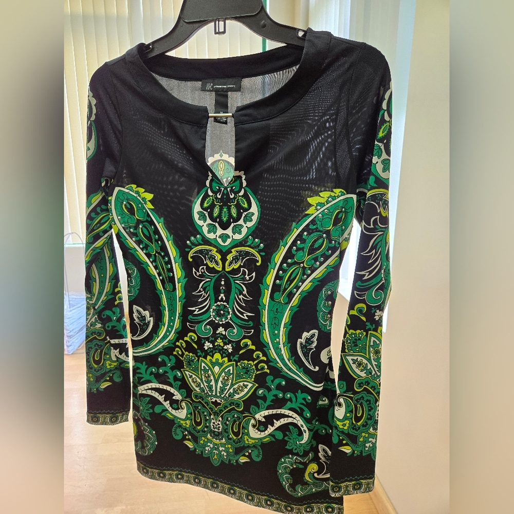 INC International Concepts Graphic Black and Green Long Sleeve Blouse